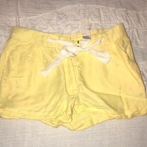 Aritzia Wilfred shorts